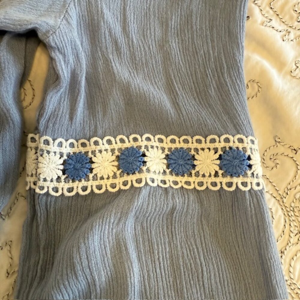 En Creme Shirt Women’s Small Blue Embroidered Peasant Bohemian Boho Tunic Top - Picture 10 of 12
